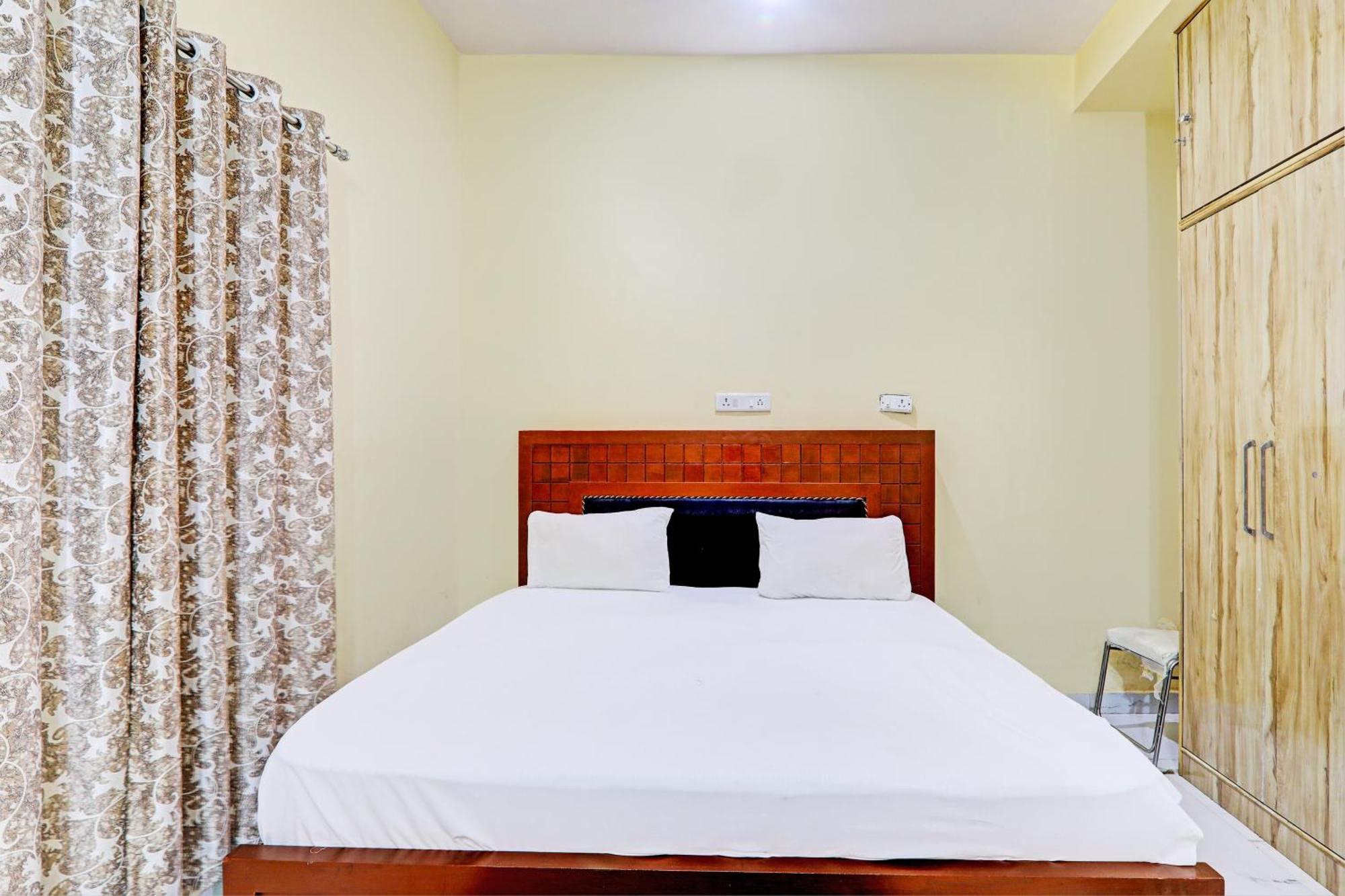 Hotel O Home Singhs Delight Varanasi Esterno foto