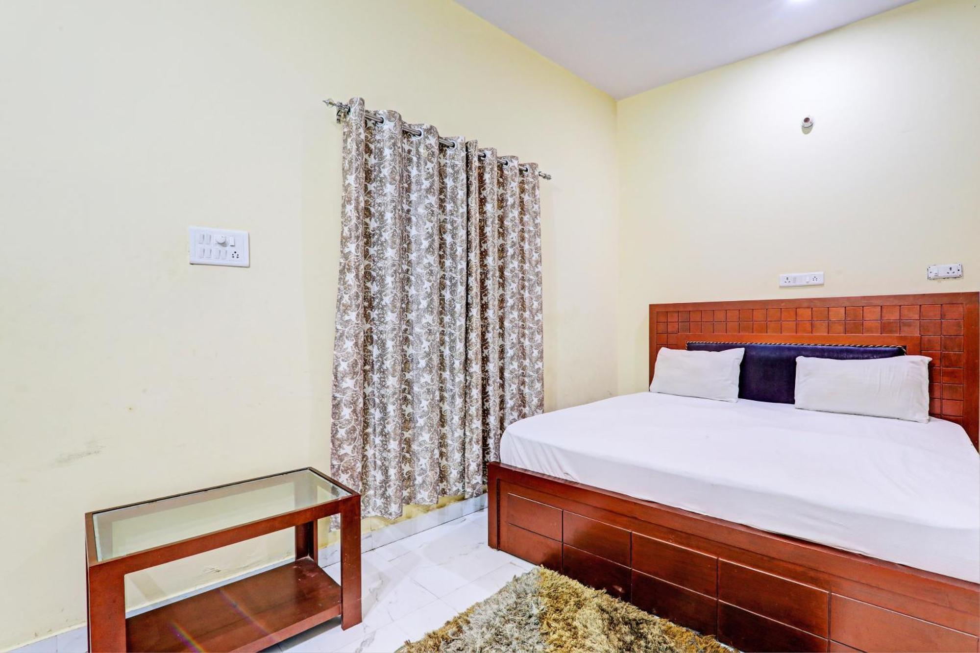 Hotel O Home Singhs Delight Varanasi Esterno foto
